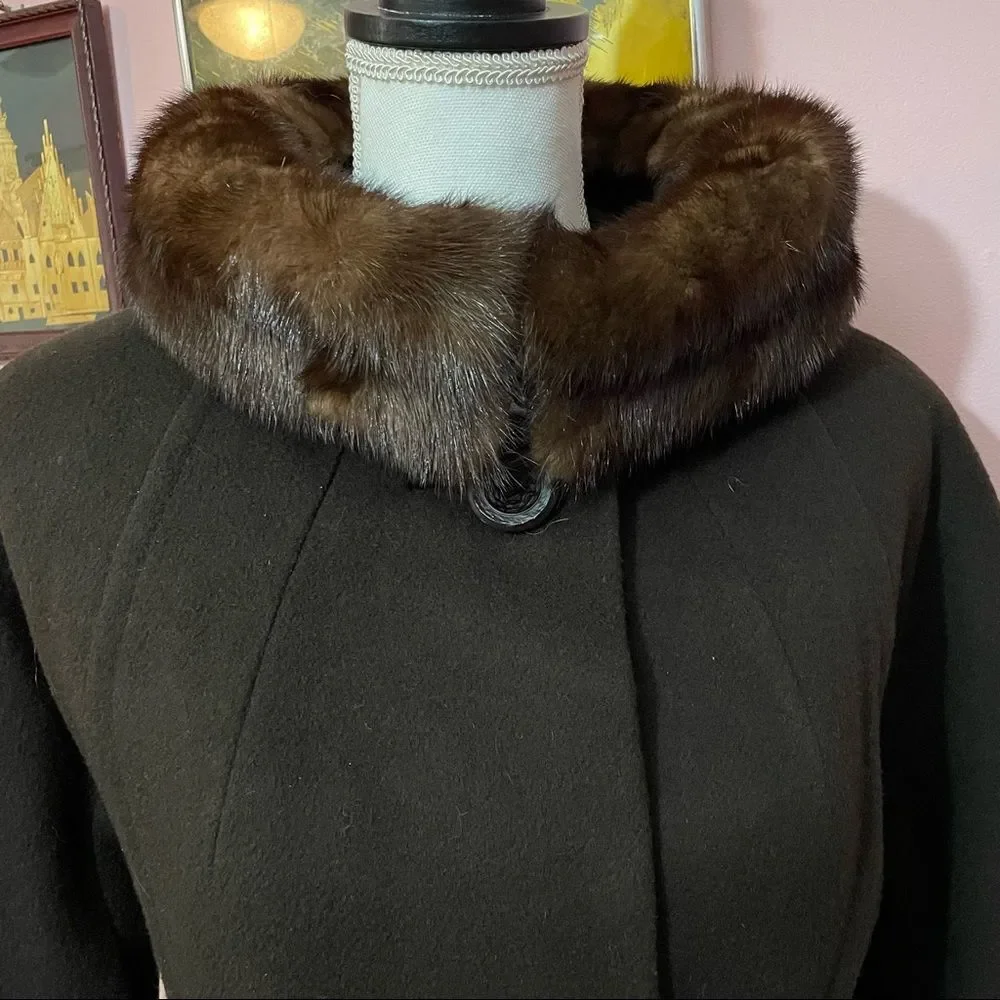 Vintage Bonwitt Teller Junior Forecast Wool Coat with Mink Fur Trim - Picture 4 of 16